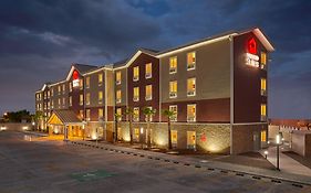 Extended Suites Tijuana Macroplaza